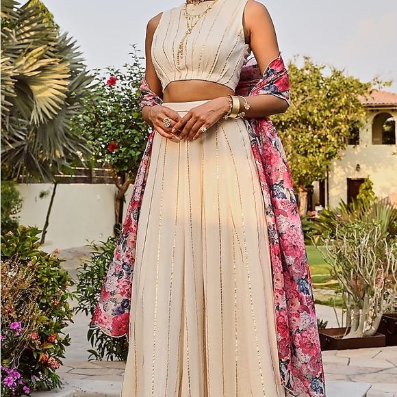 Pernias Dresses & Skirts - Crepe Ivory Top and Skirt with Gold Scalloped details.